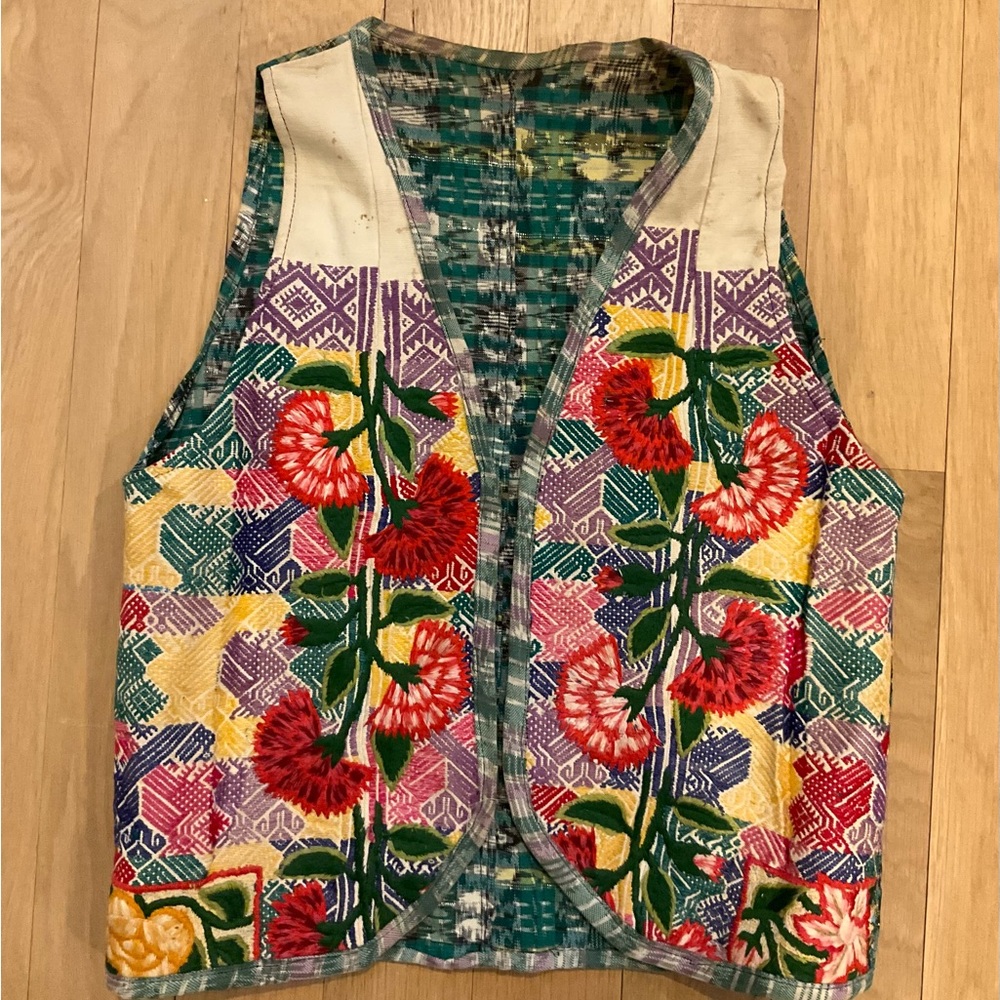 Vintage Guatemalan embroidered Vest
